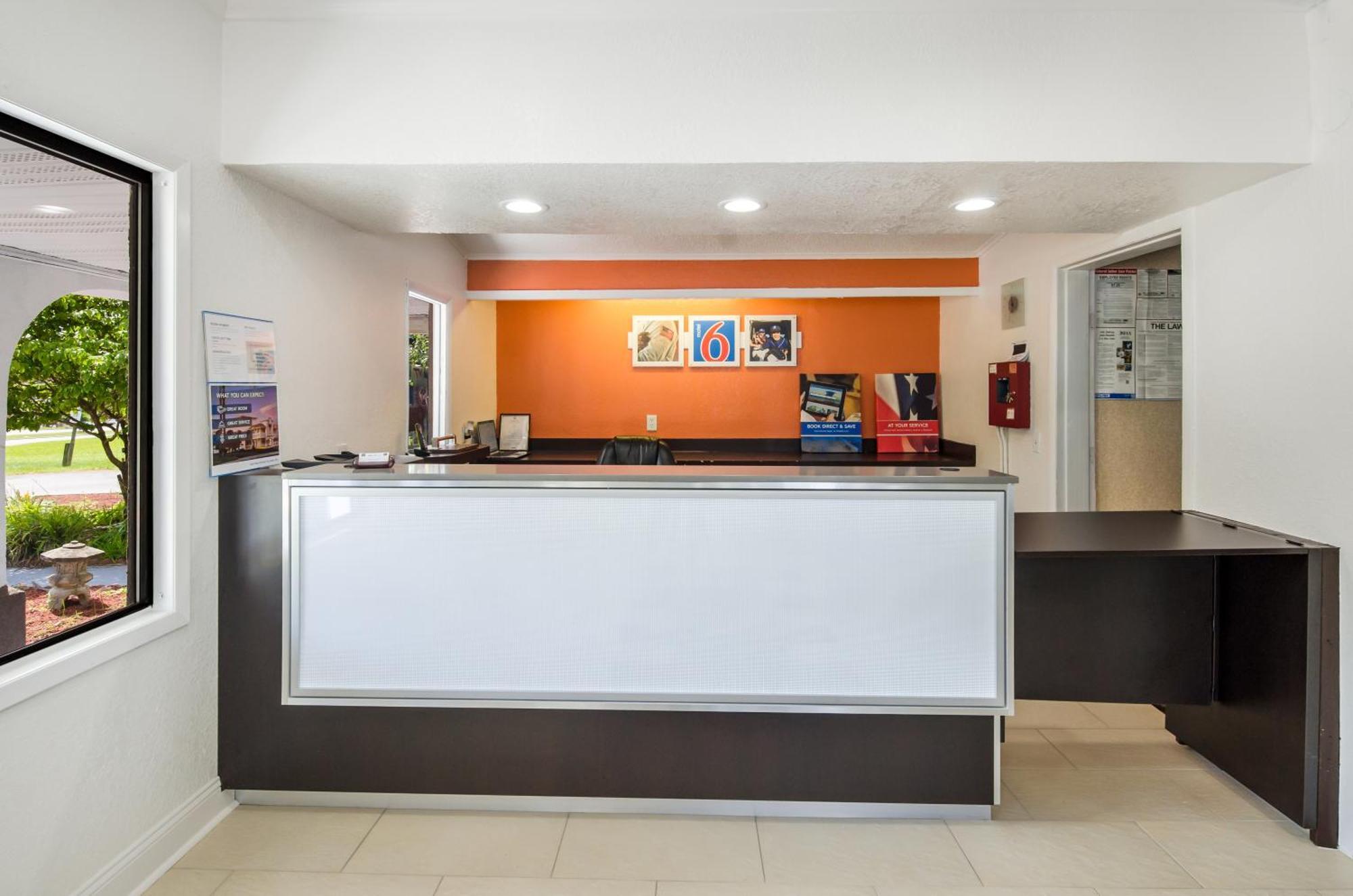Motel 6-Salem, Va エクステリア 写真